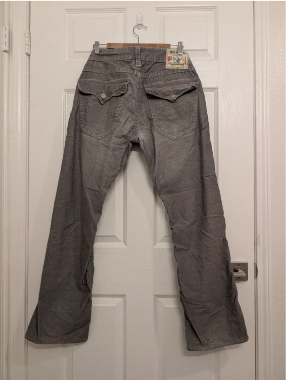 Men's True Religion Ricky Gray Corduroy Pants Waist 34 Straight Leg Streetwear - Picture 1 of 11
